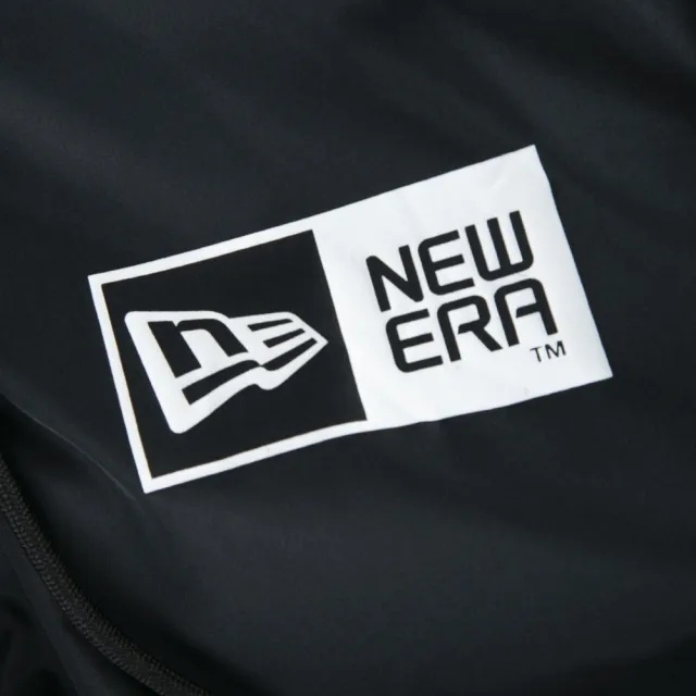Jaqueta Corta Vento (Windbreaker) Logo Box