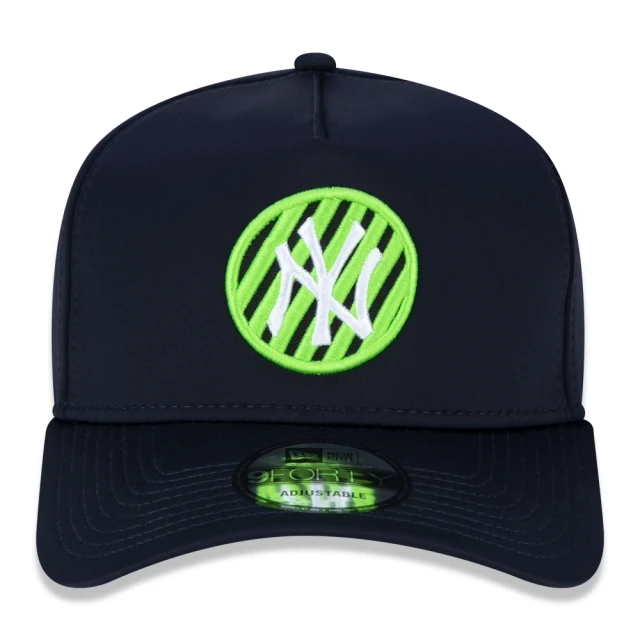 Boné 9FORTY A-Frame MLB New York Yankees Urban Tech Strip Patch