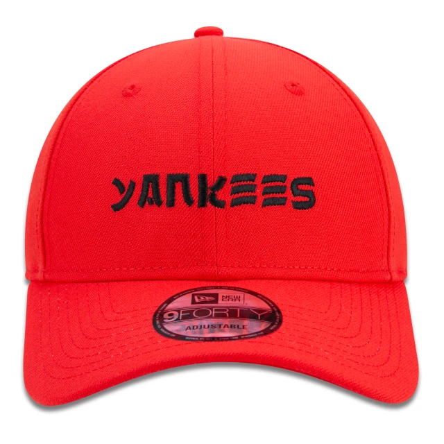 Boné 9FORTY MLB New York Yankees Golden Culture Aba Curva Vermelho