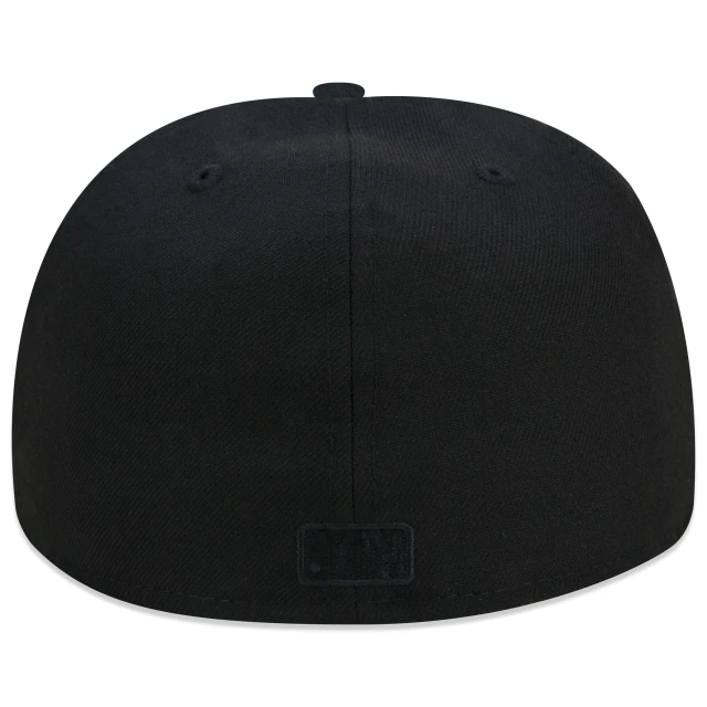 Boné 59FIFTY Fitted Essentials Fear Of God Aba Reta Preto Branco
