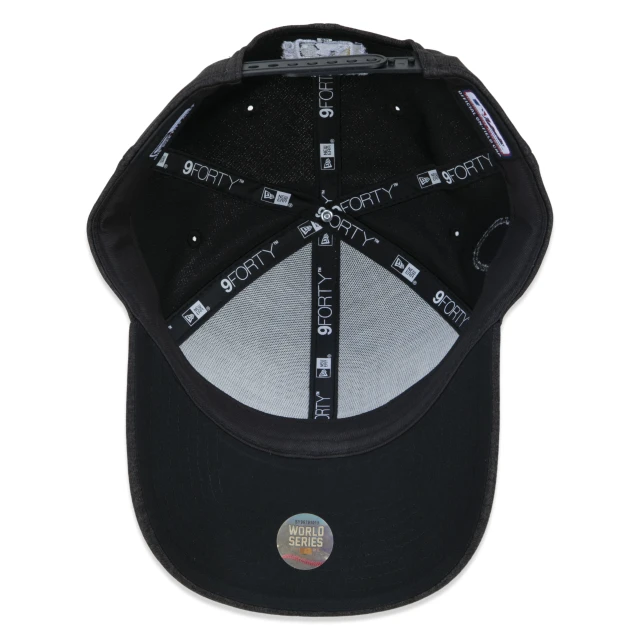 Boné 9FORTY Atlanta Braves Campeão World Series Champions 2021 Locker Room