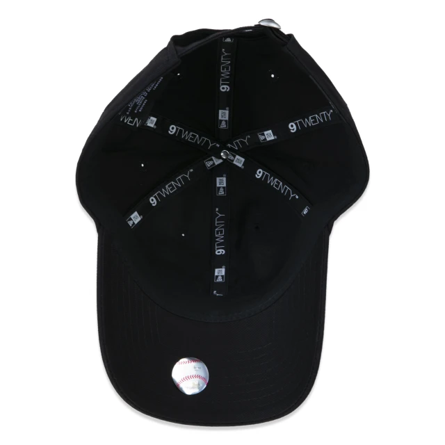 Boné 9TWENTY MLB New York Yankees Aba Curva Preto