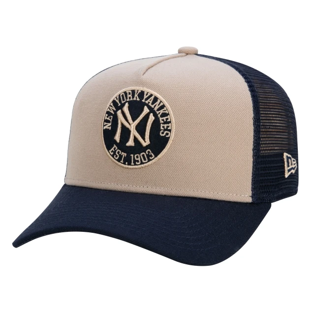 Boné 9FORTY A-Frame Trucker Snapback Aba Curva New York Yankees Core Felt