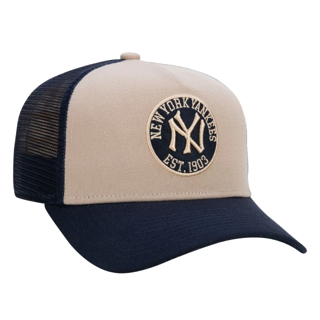 Boné 9FORTY A-Frame Trucker Snapback Aba Curva New York Yankees Core Felt