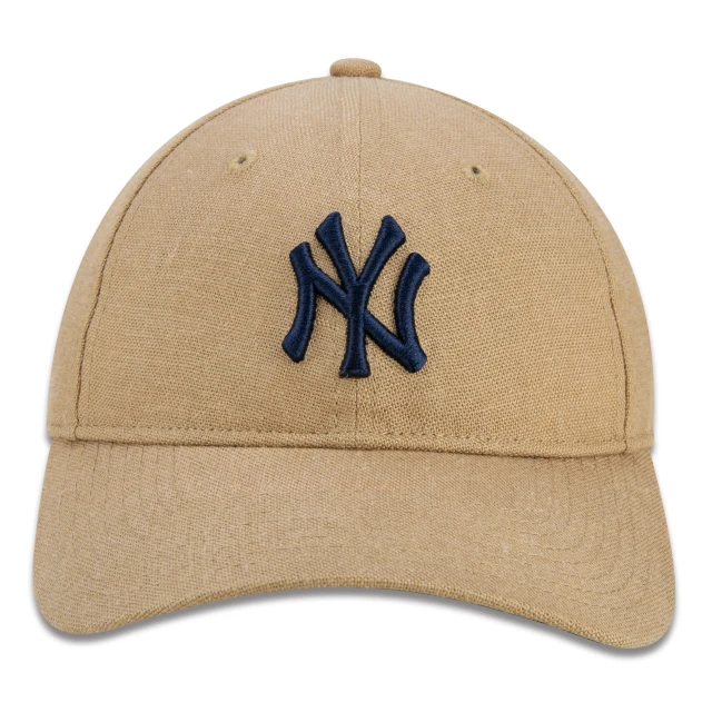 Boné 9TWENTY Strapback MLB New York Yankees Vintage Aba Curva Bege