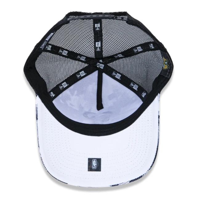 Boné 9FORTY A-Frame Trucker Error Print Milwaukee Bucks NBA