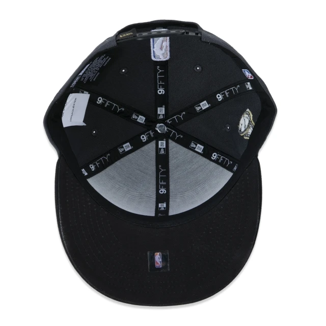 Boné 9FIFTY Snapback Aba Reta Milwaukee Bucks Campeão NBA Oficial De Quadra 2021