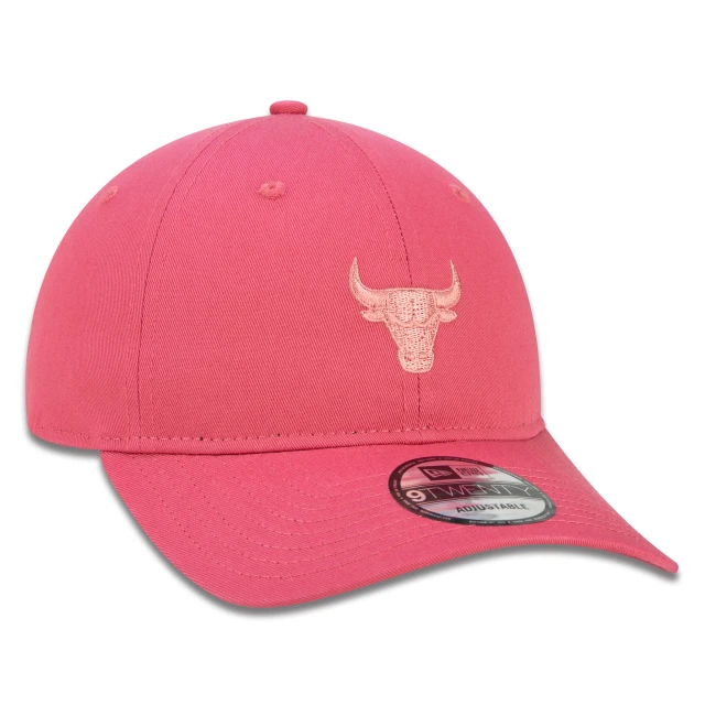 Boné 9TWENTY Strapback NBA Chicago Bulls Classic Aba Curva Rosa