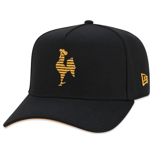 Boné 9FORTY A-Frame Snapback Aba Curva Futebol Atlético Mineiro