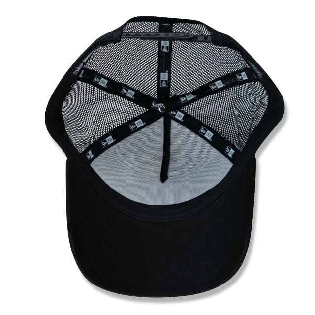 Boné 9FORTY Trucker A-Frame Logo Space Jam Tune Squad Branco Aba Curva