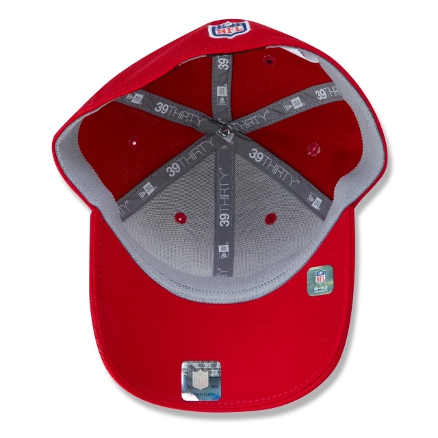 Boné 39THIRTY Tampa Bay Buccaneers Sideline Cold Weather Aba Curva Vermelho