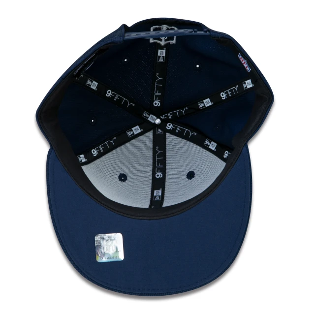 Boné 9FIFTY Seattle Seahawks Sideline Cold Weather Aba Reta Azul