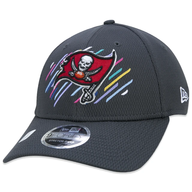 Boné 9FORTY Stretch Snap Tampa Bay Buccaneers Crucial Catch Aba Curva Preto