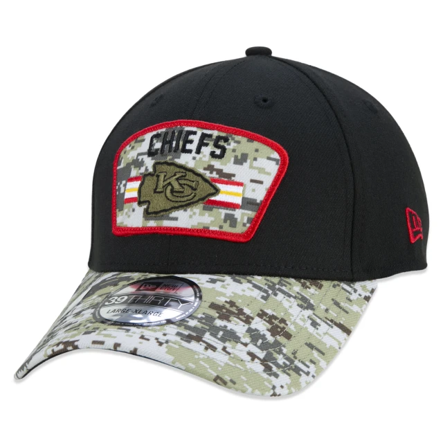 Boné 39THIRTY Stretch Fit Kansas City Chiefs Salute To Service NFL Fechado Aba Curva Preto