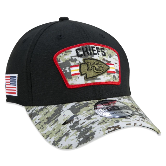 Boné 39THIRTY Stretch Fit Kansas City Chiefs Salute To Service NFL Fechado Aba Curva Preto