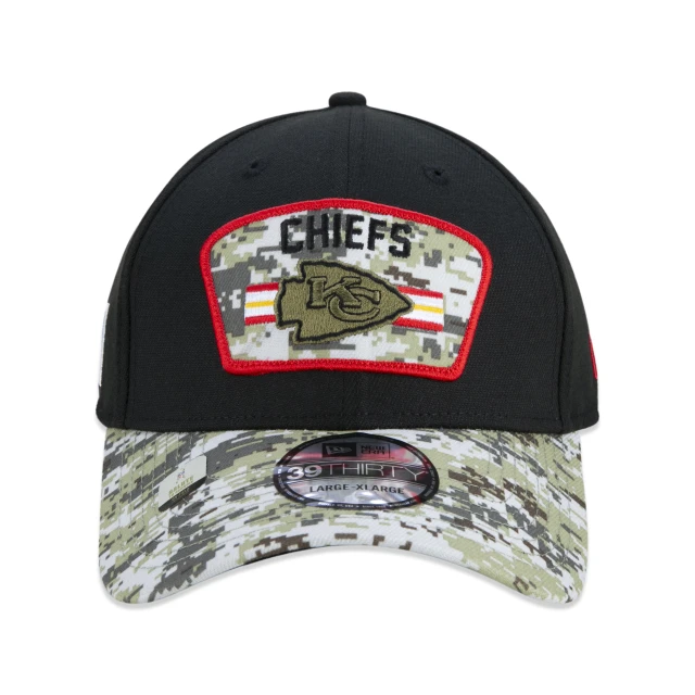 Boné 39THIRTY Stretch Fit Kansas City Chiefs Salute To Service NFL Fechado Aba Curva Preto