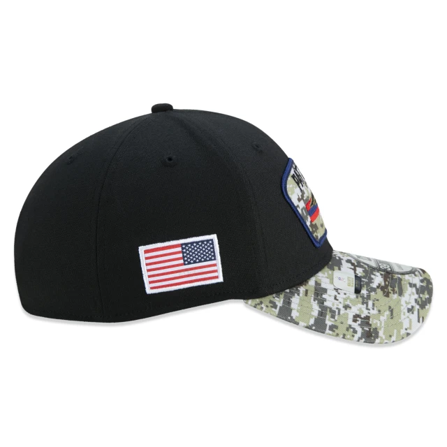 Boné 39THIRTY Stretch Fit New England Patriots Salute To Service NFL Fechado Aba Curva Preto