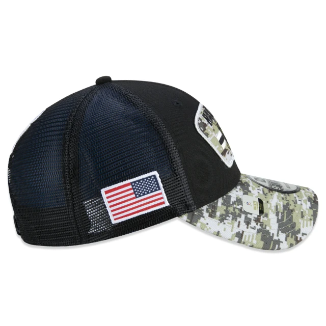 Boné 9FORTY Trucker Las Vegas Raiders Salute To Service NFL Snapback Aba Curva Preto