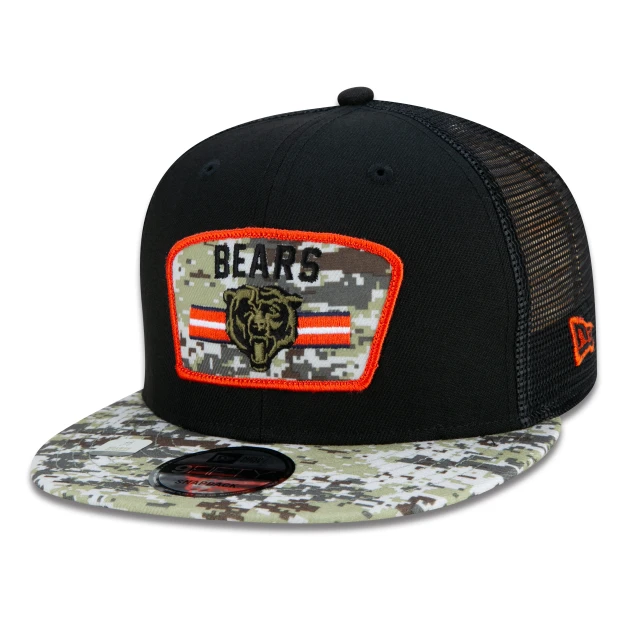 Boné 9FIFTY Trucker Chicago Bears Salute To Service NFL Snapback Aba Reta Preto