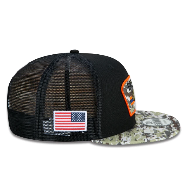Boné 9FIFTY Trucker Denver Broncos Salute To Service NFL Snapback Aba Reta Preto