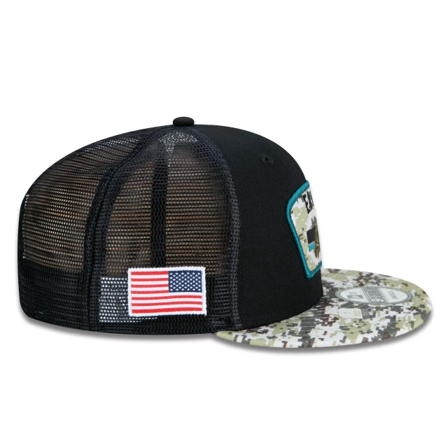 Boné 9FIFTY Trucker Philadelphia Eagles Salute To Service NFL Snapback Aba Reta Preto