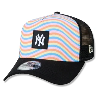 Boné 9FORTY A-Frame Trucker Snapback Aba Curva MLB New York Yankees Retro Soundtrack