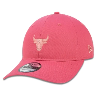 Boné 9TWENTY Strapback NBA Chicago Bulls Classic Aba Curva Rosa