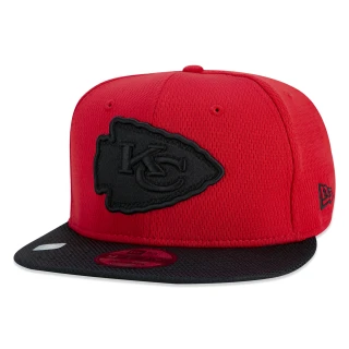 Boné 9FIFTY Kansas City Chiefs Sideline Cold Weather Aba Reta Preto