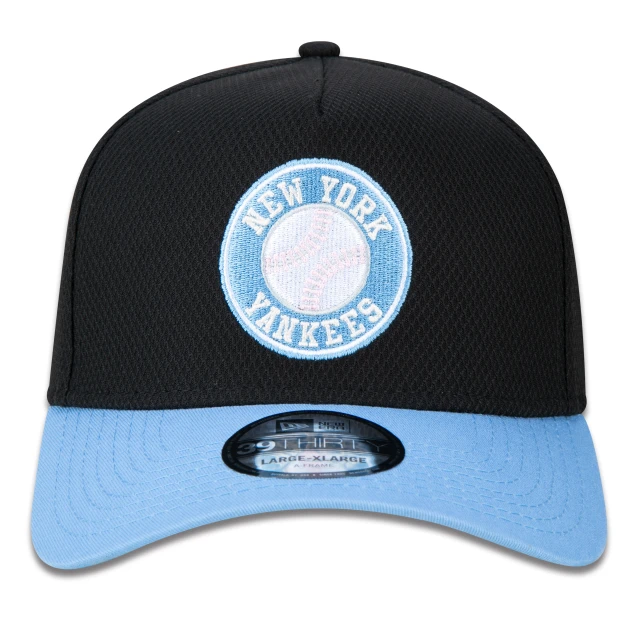 Boné 39THIRTY A-Frame Aba Curva MLB New York Yankees Retro Soundtrack